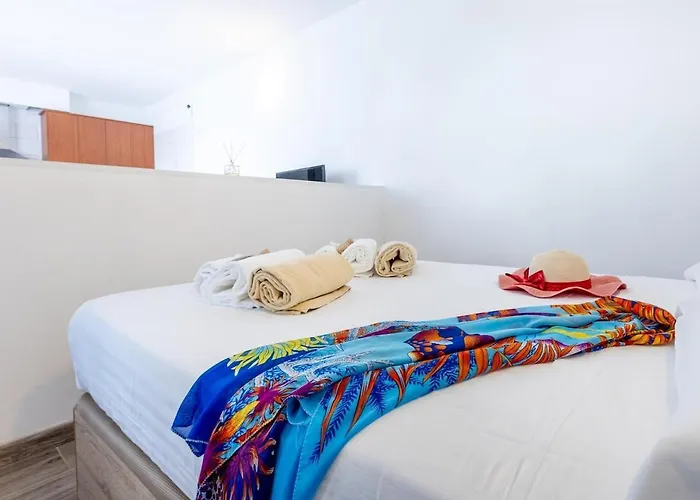 Frontera Primavera 82 Апартаменты Коста-дель-Силенцио