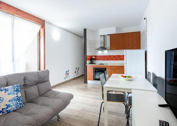 Апартаменты Frontera Primavera 82 Коста-дель-Силенцио