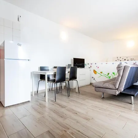 Frontera Primavera 82